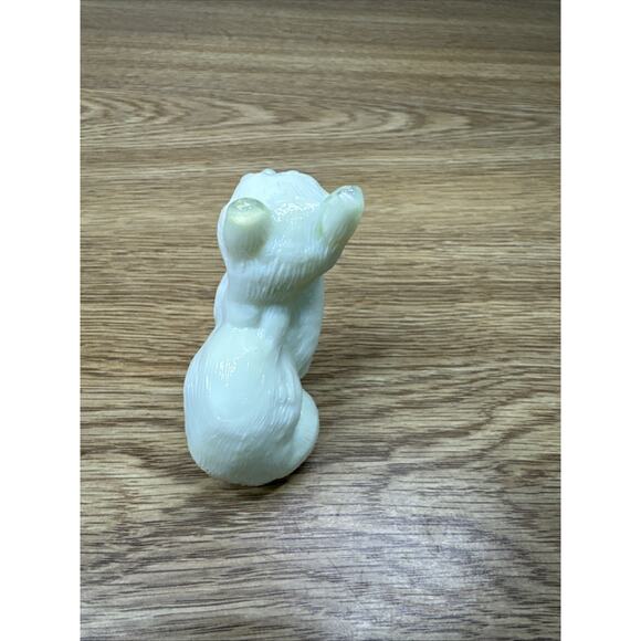 Vintage Mosser Glass Custard Blush Uranium Sitting Cat Figurine – 2.75” Tall - Picture 8 of 10